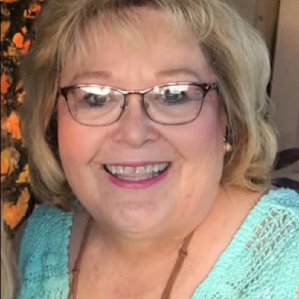 Meet your Posher, Collette